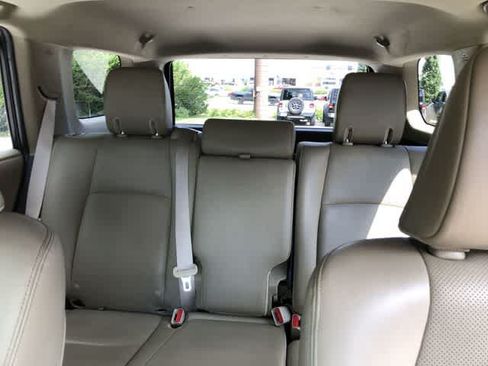 Used 2016 Toyota 4Runner Limited AWD/4WD image 15