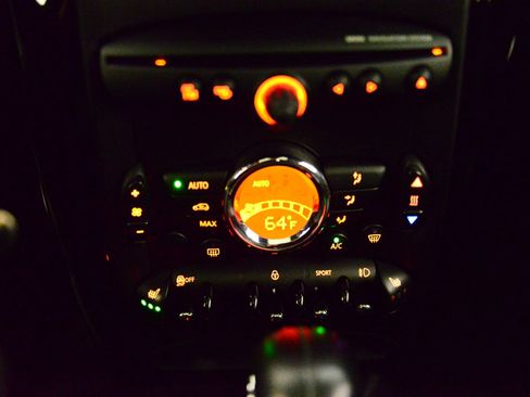 Used 2014 MINI Cooper Paceman S image 15