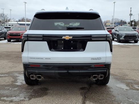 New 2026 Chevrolet Traverse High Country w/ LPO, Floor Liner Package image 20