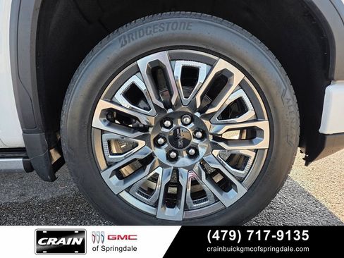 Used 2024 GMC Sierra 1500 Denali Ultimate AWD/4WD image 30