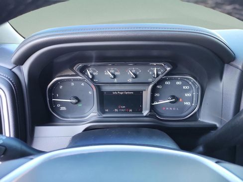 Used 2023 GMC Sierra 3500 SLT w/ SLT Premium Package image 10