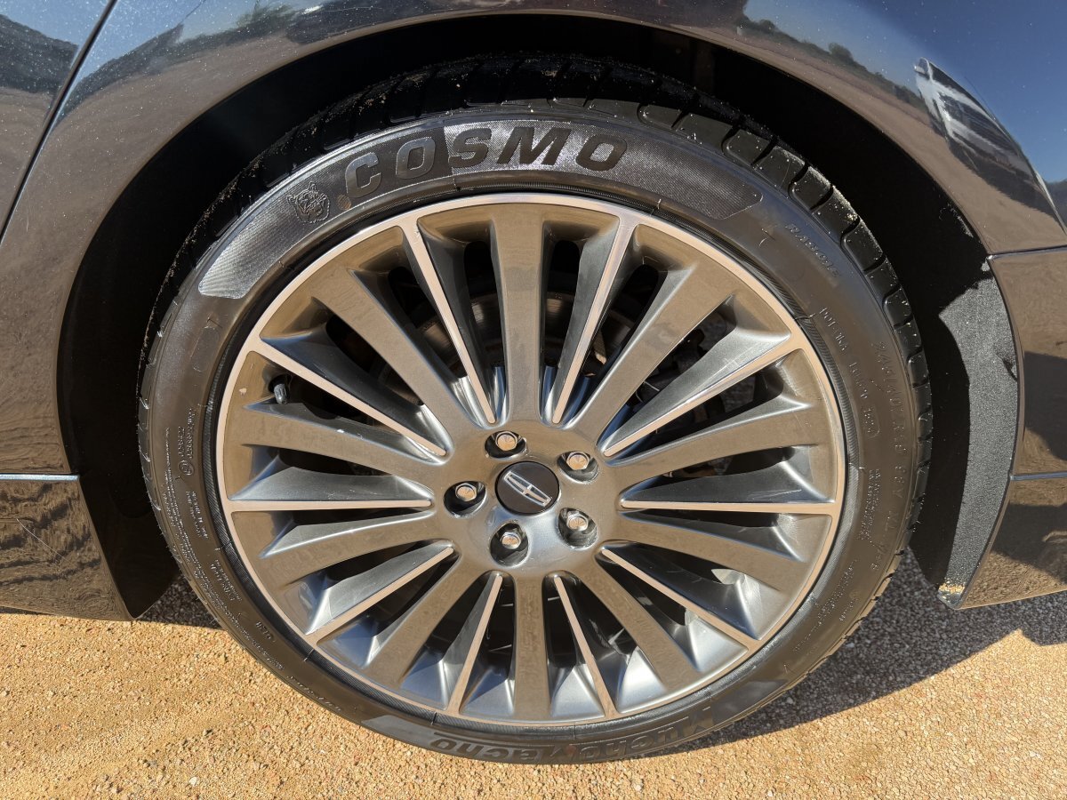 Used 2014 Lincoln MKZ AWD w/ Equipment Group 103A image 8