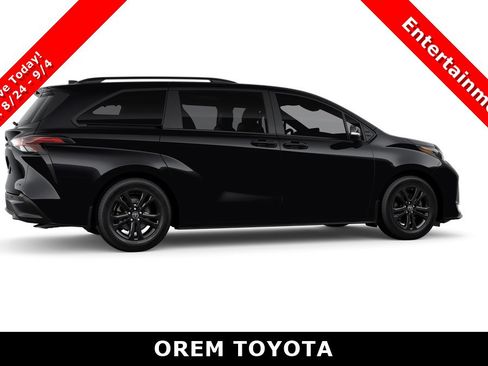 New 2026 Toyota Sienna XSE AWD/4WD image 11