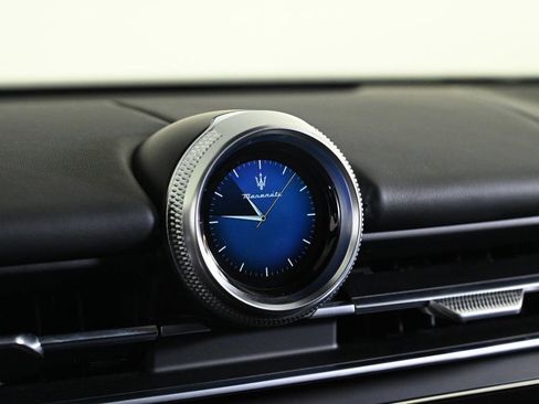 Used 2025 Maserati Grecale Modena image 20