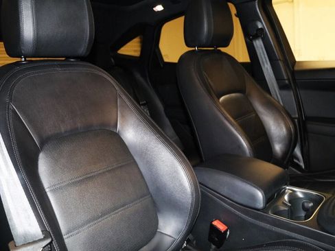 Used 2020 Jaguar E-PACE SE image 68