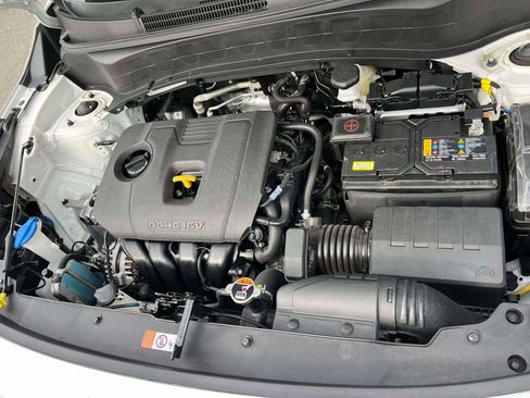 Used 2024 Kia Seltos EX FWD image 38
