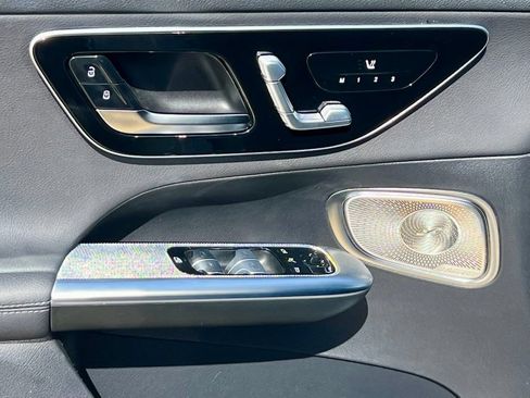 Certified 2026 Mercedes-Benz C 300 4MATIC Sedan image 24