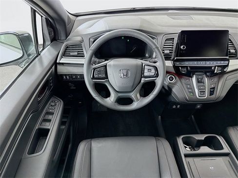 Certified 2026 Honda Odyssey Sport-L image 3