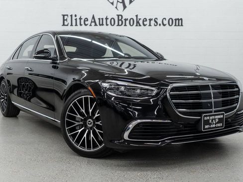Used 2022 Mercedes-Benz S 580 4MATIC Sedan image 6