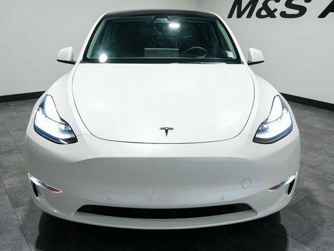 Used 2021 Tesla Model Y Long Range AWD/4WD image 6
