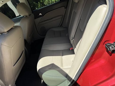 Used 2011 Ford Fusion SEL w/ 302A Rapid Spec Order Code FWD image 10