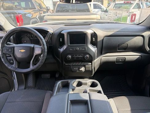 Used 2022 Chevrolet Silverado 1500 Custom RWD image 11