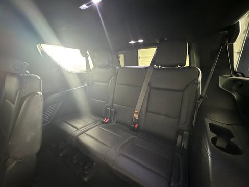 Used 2021 GMC Yukon Denali w/ Denali Premium Package RWD image 58
