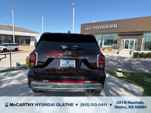 Used 2024 Hyundai Palisade Calligraphy AWD/4WD image 4