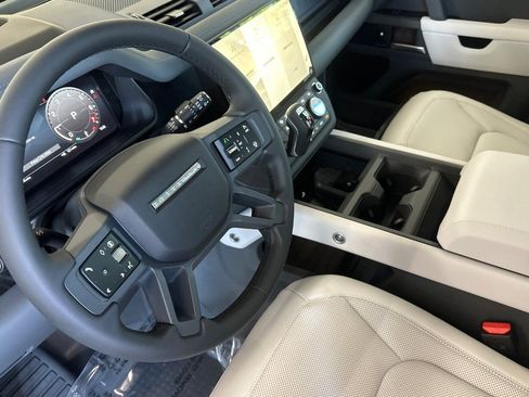 New 2026 Land Rover Defender 130 S AWD/4WD image 4