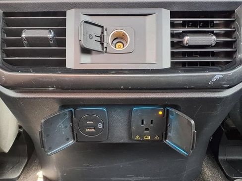 Used 2021 Ford F150 XLT w/ Equipment Group 302A High AWD/4WD image 13