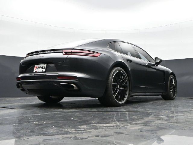 Used 2020 Porsche Panamera 4 AWD/4WD image 41
