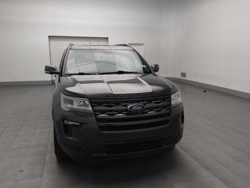 Used 2019 Ford Explorer XLT w/ Equipment Group 202A image 14