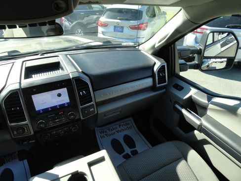 Used 2020 Ford F250 XLT w/ XLT Value Package AWD/4WD image 21