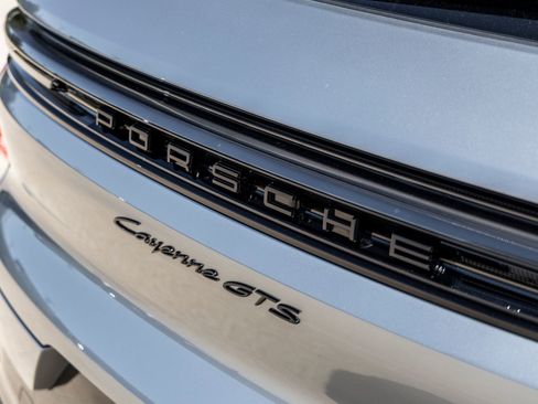 Certified 2025 Porsche Cayenne GTS AWD/4WD image 15