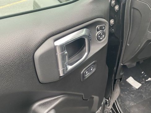 New 2026 Jeep Wrangler Sport S image 13