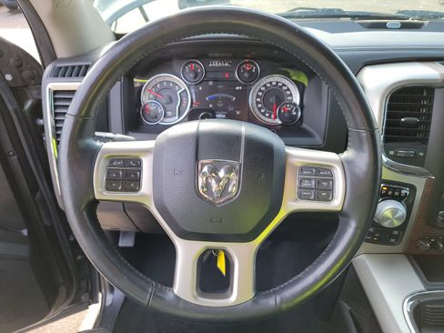 Used 2018 RAM 1500 Laramie w/ Convenience Group image 17