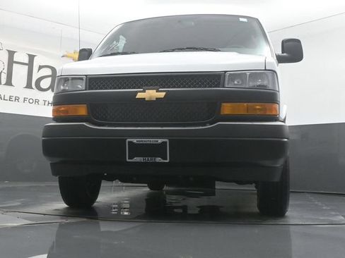 New 2026 Chevrolet Express 2500 w/ Driver Convenience Package RWD image 4