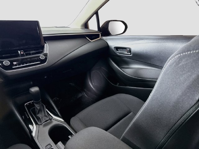 Certified 2025 Toyota Corolla LE w/ Carpet Mat Package (TMS) FWD image 23