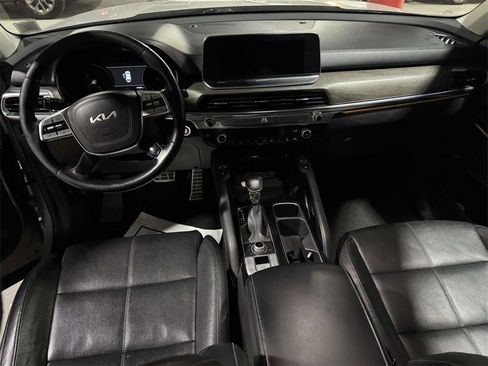 Used 2022 Kia Telluride SX w/ Nightfall Edition Package image 12