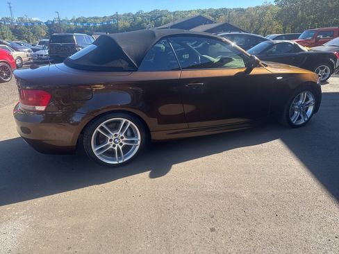 Used 2012 BMW 135i Convertible image 9