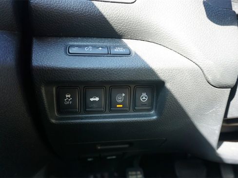 Used 2013 Nissan Altima 3.5 SL w/ Technology Pkg image 4