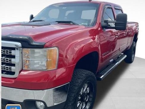 Used 2013 GMC Sierra 2500 SLT w/ SLT Convenience Package AWD/4WD image 1