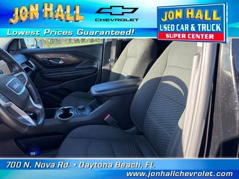 Used 2020 GMC Terrain SLE w/ Driver Convenience Package image 14