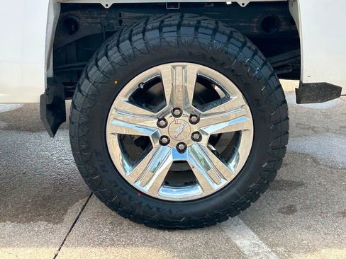 Used 2017 Chevrolet Silverado 1500 Custom w/ Trailering Package image 21