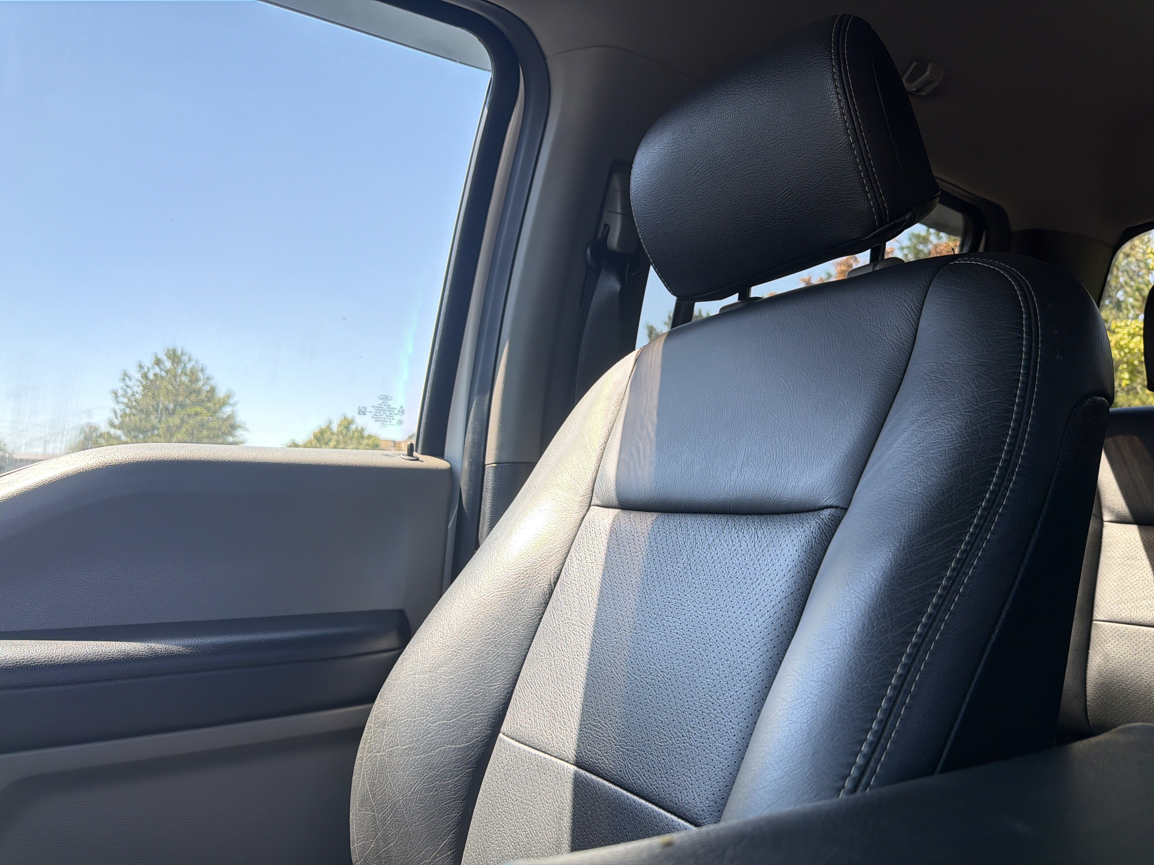 Used 2021 Ford F250 XLT w/ FX4 Off-Road Package AWD/4WD image 22