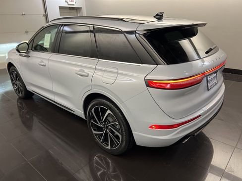 Used 2025 Lincoln Corsair Grand Touring w/ Equipment Group 302A image 4