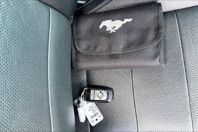 Used 2022 Ford Mustang GT Premium w/ Black Accent Package RWD image 12