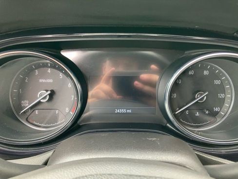 Used 2023 Buick Encore GX Essence w/ Experience Buick Package image 15