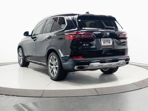 Used 2021 BMW X5 xDrive40i w/ Premium Package 3 AWD/4WD image 9