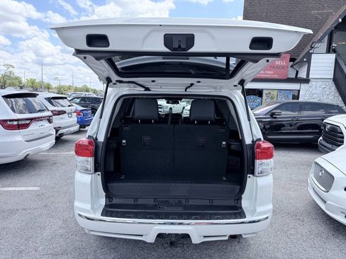 Used 2013 Toyota 4Runner Limited AWD/4WD image 11