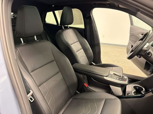 Certified 2025 BMW X2 xDrive28i image 31