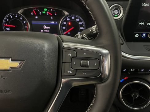 Used 2023 Chevrolet Blazer LT FWD image 21
