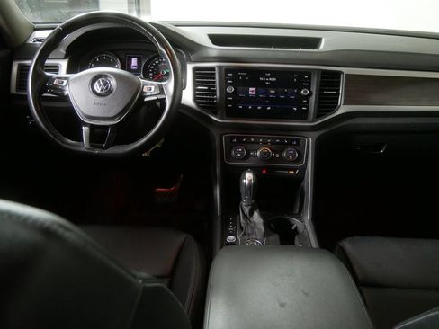 Used 2019 Volkswagen Atlas SE w/ Towing Package AWD/4WD image 18