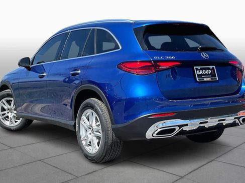 New 2026 Mercedes-Benz GLC 300 image 4