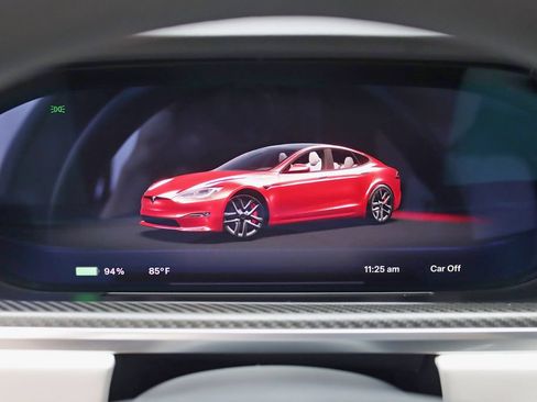 Used 2023 Tesla Model S Plaid AWD/4WD image 16