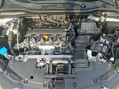 Used 2018 Honda HR-V EX image 29