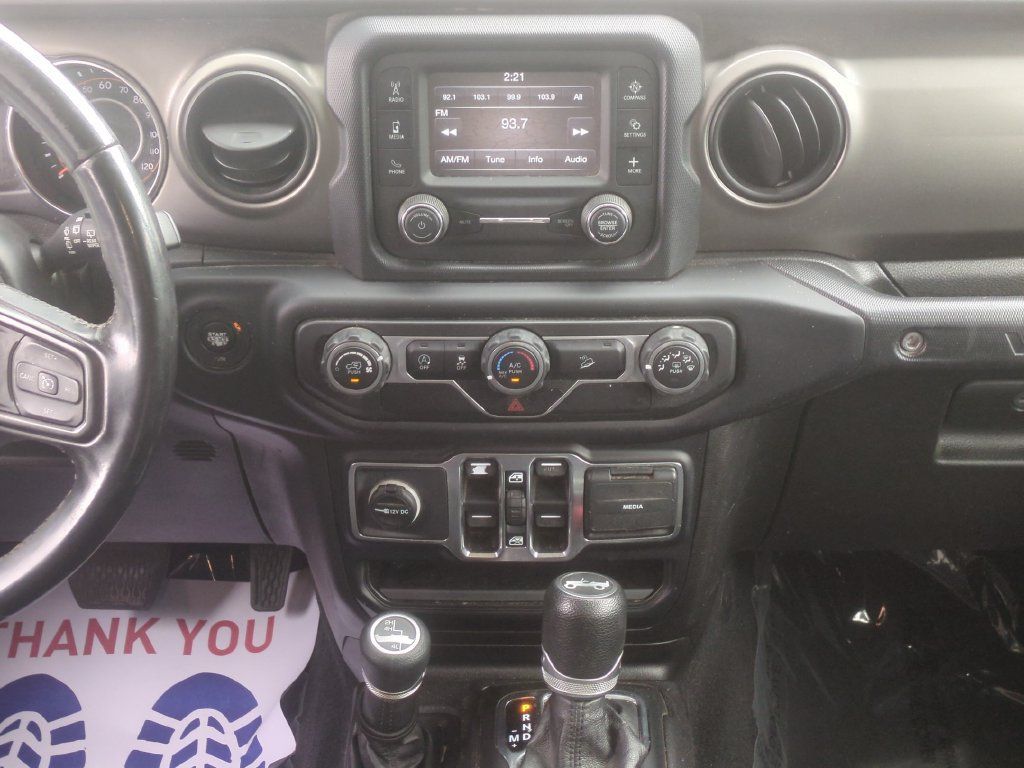 Used 2019 Jeep Wrangler Unlimited Sport S AWD/4WD image 16