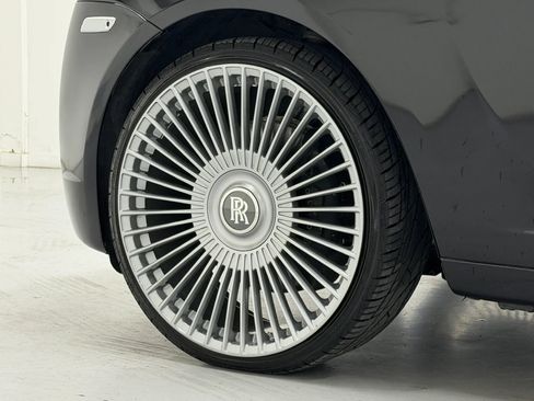 Used 2013 Rolls-Royce Ghost RWD image 98