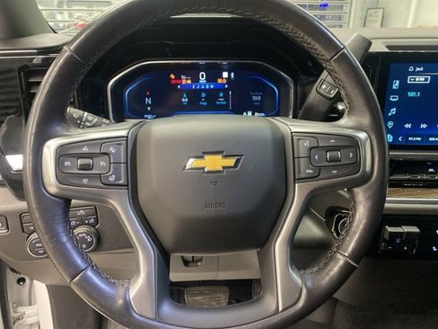Used 2022 Chevrolet Silverado 1500 LT w/ Max Trailering Package image 16