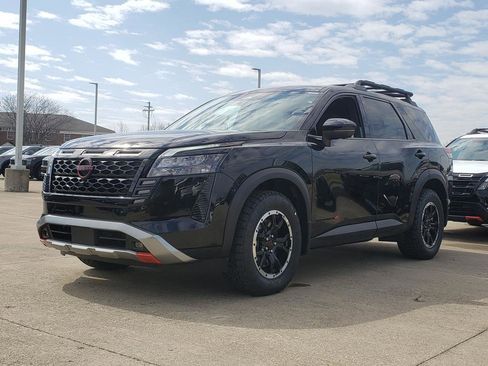 New 2026 Nissan Pathfinder Rock Creek w/ Rock Creek Premium Package image 3